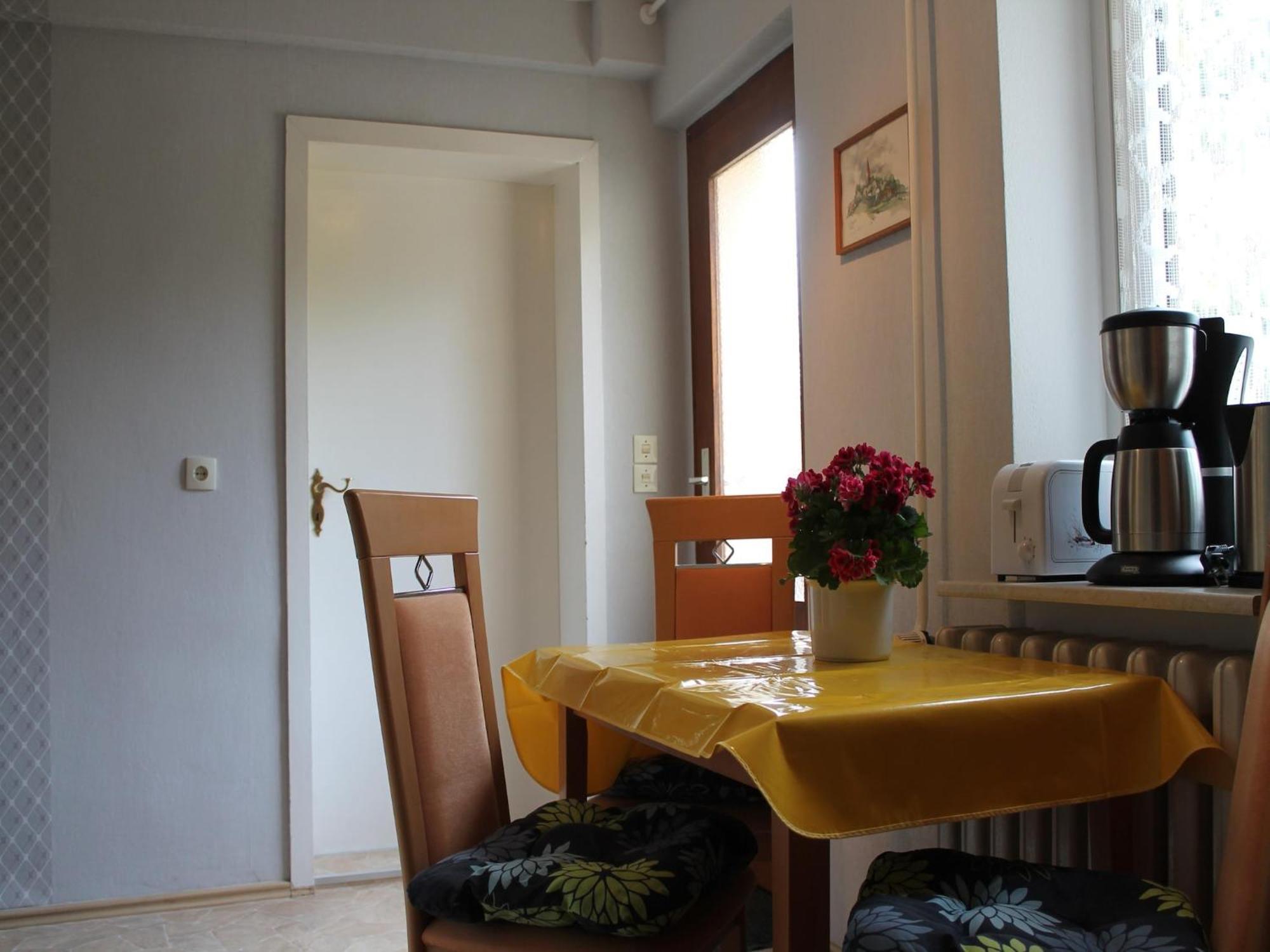 Apartment In Kluetz Near Boltenhagen Beach Bagian luar foto